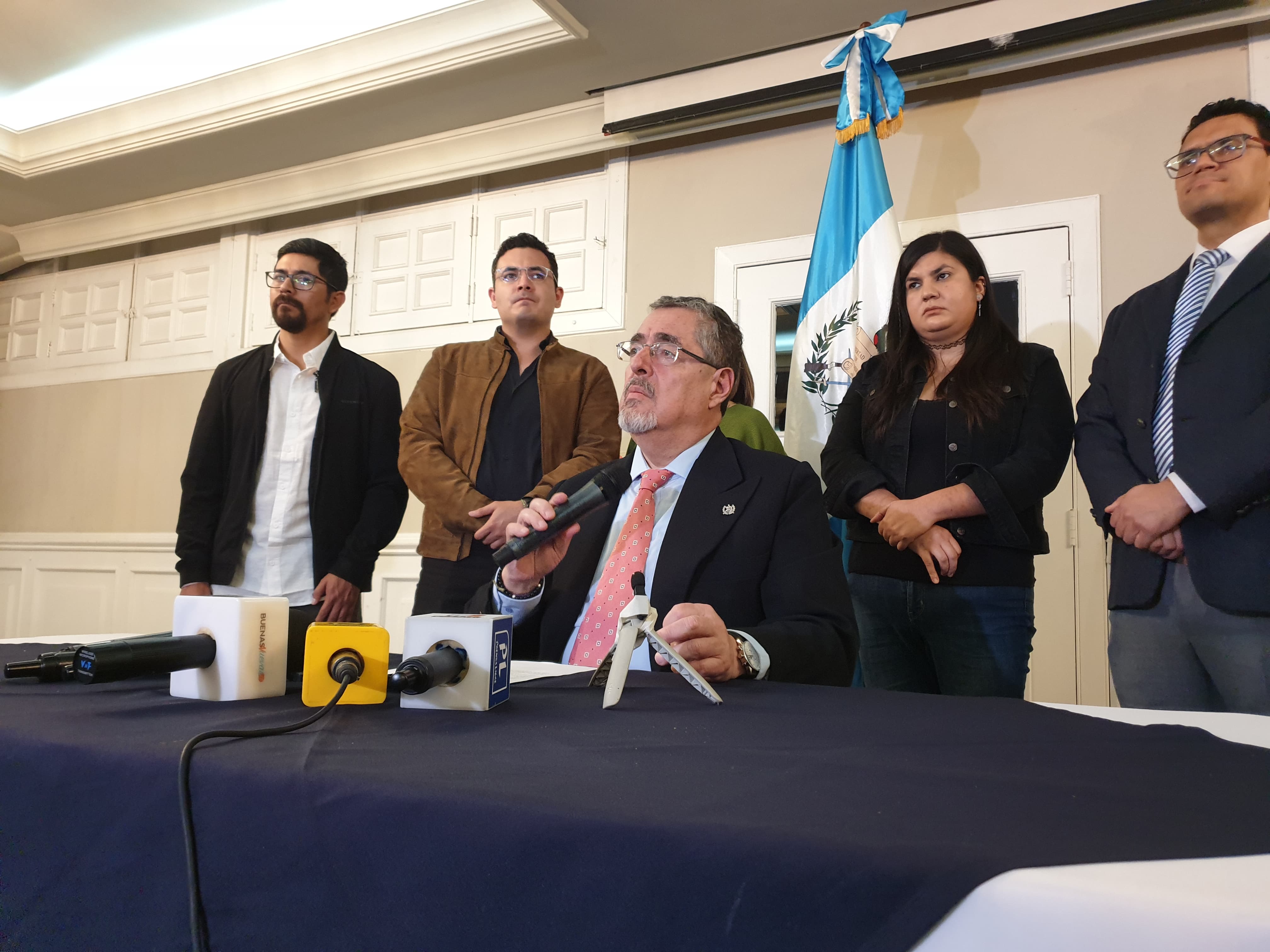 OJ emite pronunciamiento por señalamientos de Arévalo y asegura que magistrados y jueces son independientes