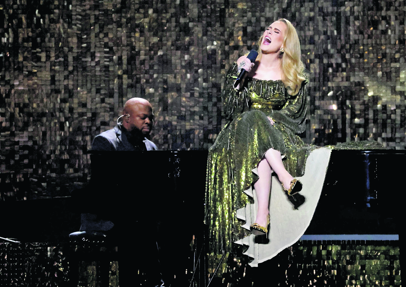 Adele presume los más de 100 peluches de regalo del mismo personaje y cuál es la historia detrás de este detalle