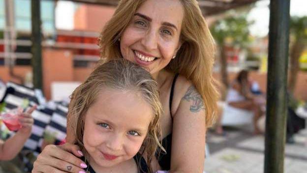 Daniele Aloni y la niña Emilia fueron secuestrados por Hamás el 7 de octubre.