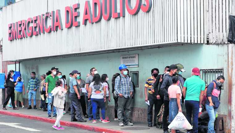Las carencias en el Hospital General San Juan de Dios son constantes, segÃºn mÃ©dicos, por lo que piden mÃ¡s presupuesto para el 2024. (Foto Prensa Libre: Hemeroteca PL)
