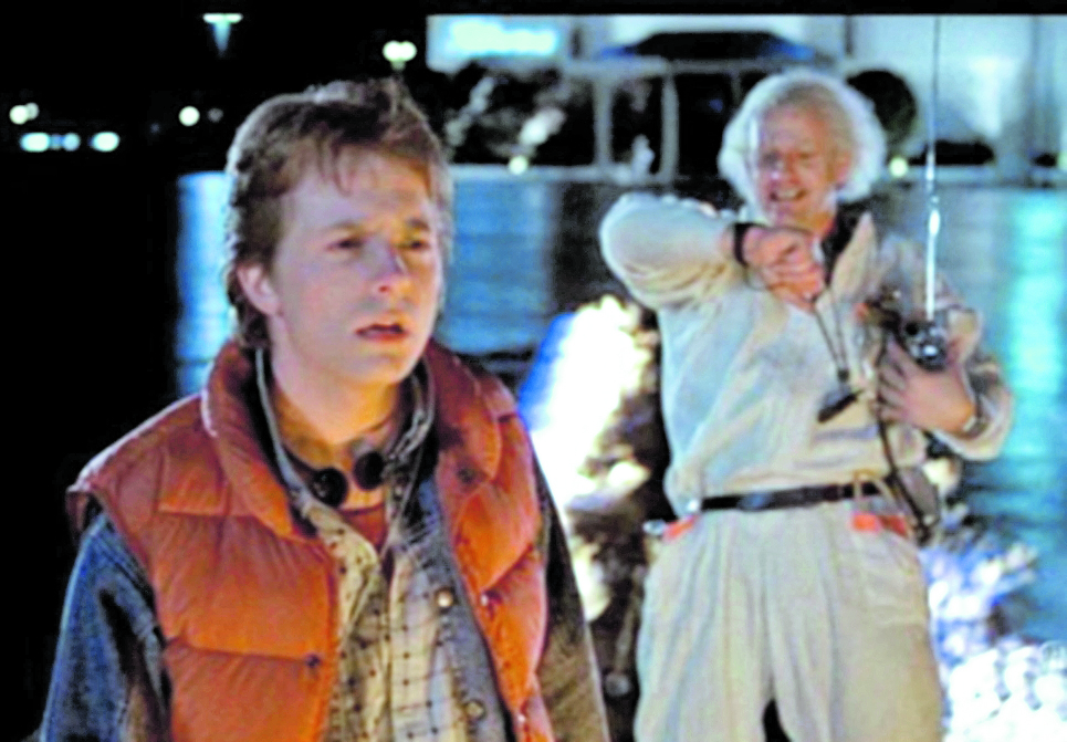 Michael J. Fox ha sido reconocido por su papel como Marty McFly en la película "Volver al Futuro".   Su enfermedad ha impactado su vida desde los 29 años.   (Foto Prensa Libre: Cine Premiere/Hemeroteca PL)
