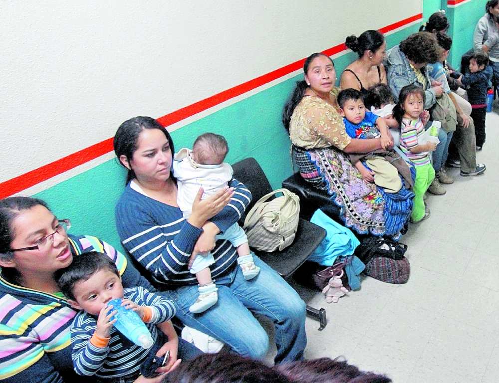 Los casos del virus respiratorio sincicial se han incrementado entre la población infantil. (Foto Prensa Libre: Hemeroteca PL)