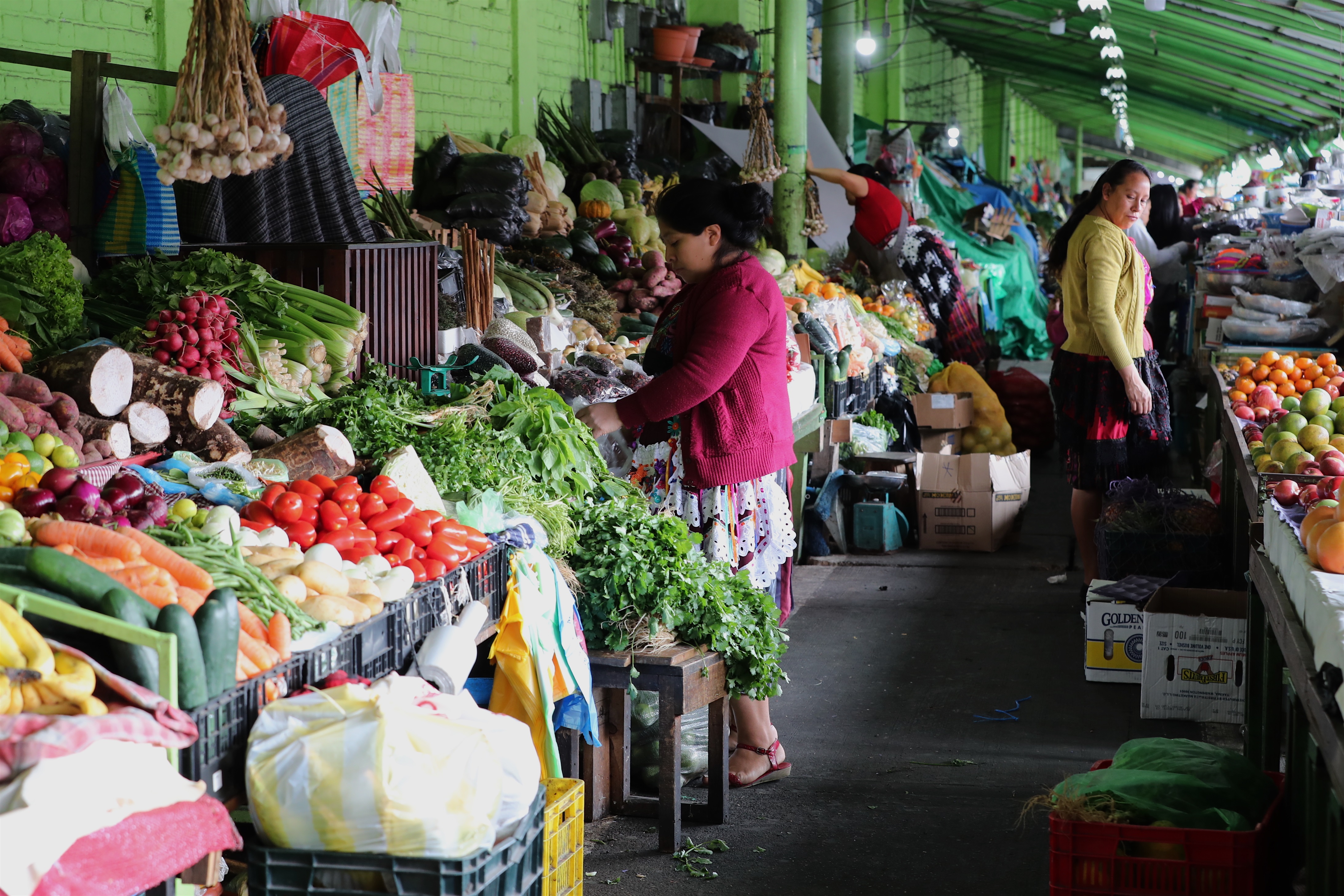 Una venta de verduras en el mercado Sur 2, en la zona 1 capitalina. (Foto Prensa Libre: Elmer Vargas)