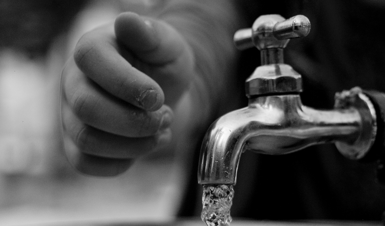 El servicio de agua será irregular en la capital el martes 7 de noviembre, según Empagua. (Foto Prensa Libre: Pixabay)
