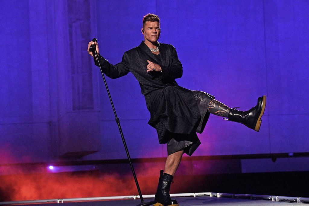 Ricky Martin atraviesa quebrantos de salud y suspende concierto en España