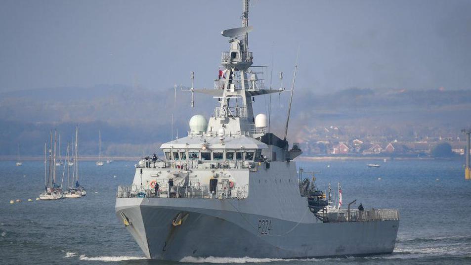 El HMS Trent, un barco de patrullaje en alta mar, participará en ejercicios conjuntos frente a la costa de Guyana.