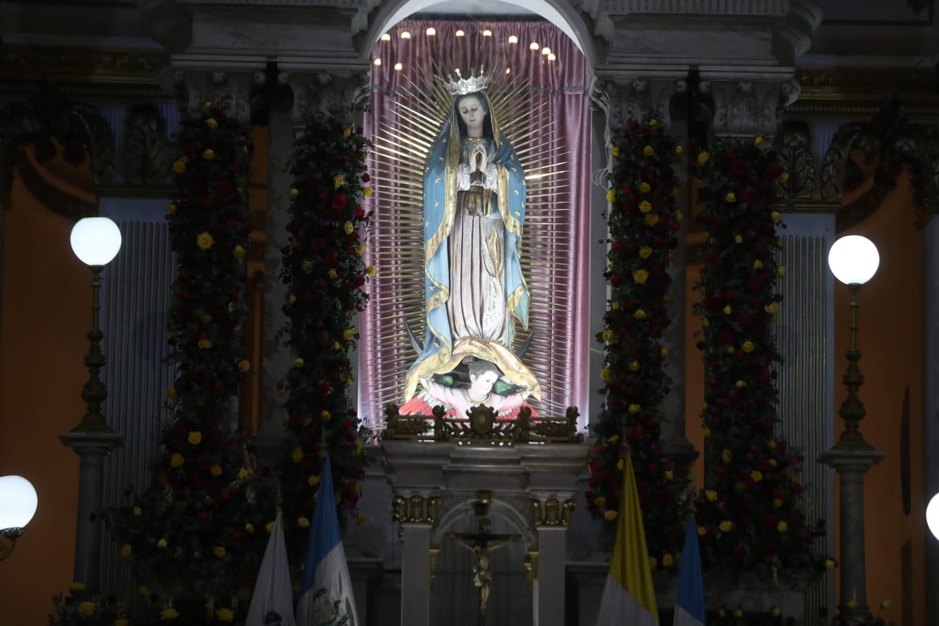 Altar de la Virgen de Guadalupe'