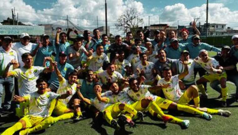 Fútbol: por penales, San Miguel logró el ascenso a la Primera