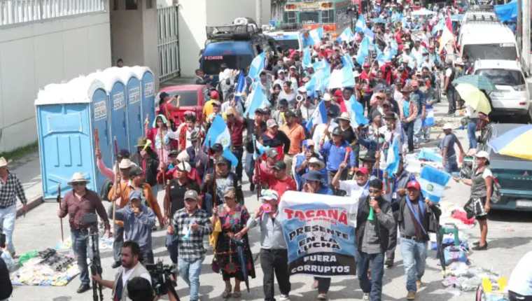 En octubre 2023, Guatemala fue escenario de manifestaciones en rechazo a las acciones en contra del proceso electoral. (Foto Prensa Libre: Erick Ãvila) 