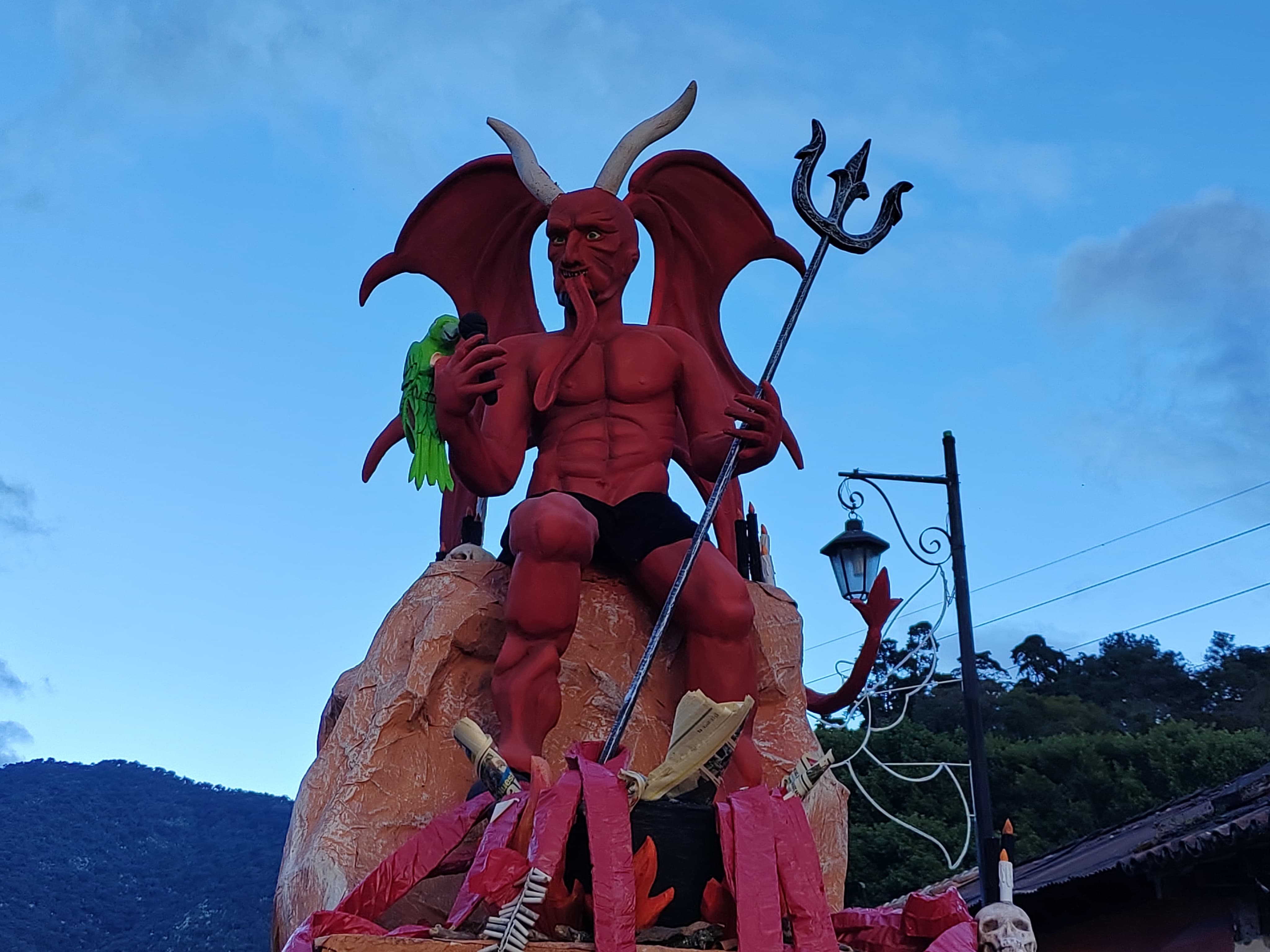 Quema Diablo en Guatemala