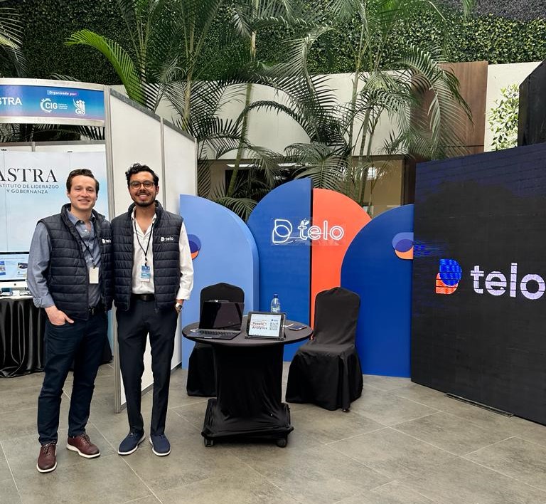 La empresa tecnológica de origen guatemalteco Telo, fundada por Sebastián Jop y Gabriel Bardales, brinda una solución innovadora a los problemas de educación y capacitación empresarial. (Foto Prensa Libre: Cortesía) 