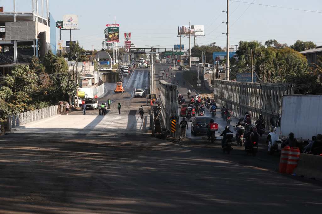 Habilitación de puente en Villa Nueva
