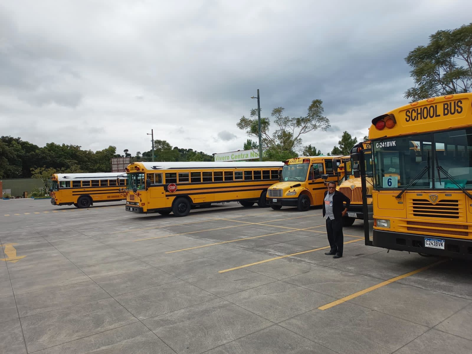 Los buses escolares deben cumplir con la revisión mecánica y contar con la documentación que solicita Emetra. (Foto Prensa Libre: Cortesía Emetra)