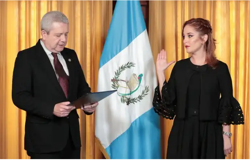 Alejandra Carrillo fue nombrada como directora del instituto por el entonces presidente Jimmy Morales. Fotografía: AGN. 