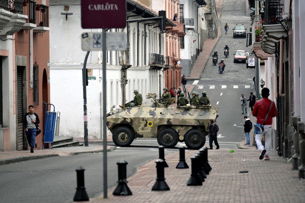 Ecuador vive una jornada de violencia mientras que se declaró "conflicto armado interno".
