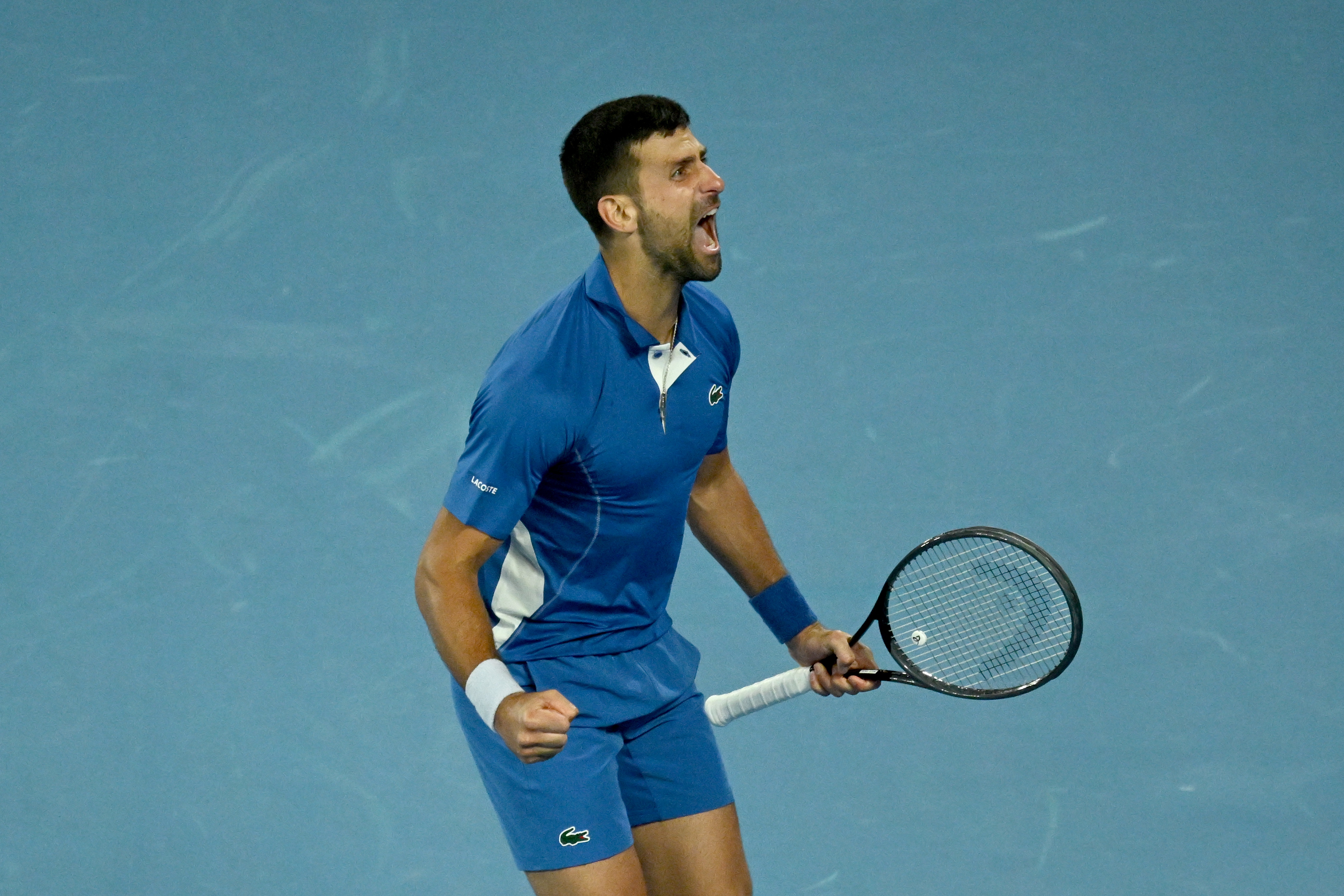 Djokovic se enojó con un aficionado en Australia.