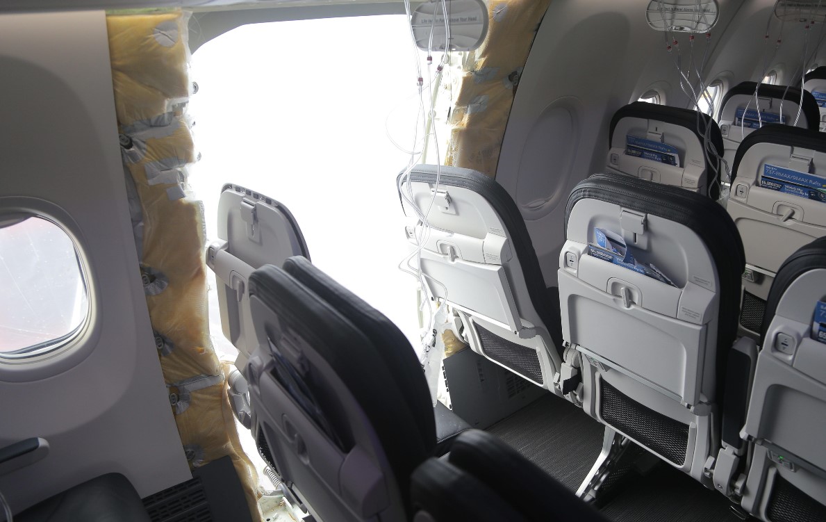 El incidente causó pánico en los viajeros. (Foto Prensa Libre: EFE)