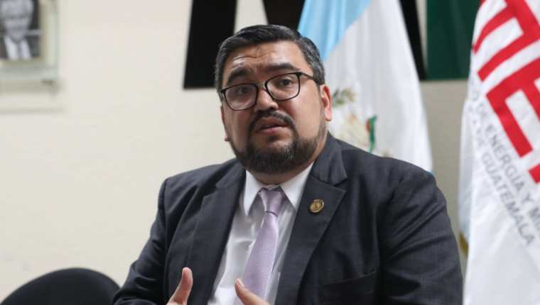 Alberto Pimentel, cuando fungía como Ministro de Enegía y Minas de Guatemala. EE. UU. lo sancionó bajo la ley Magnitsky, por corrupción, el 17 de enero de 2024. (Foto Prensa Libre: Roberto López)