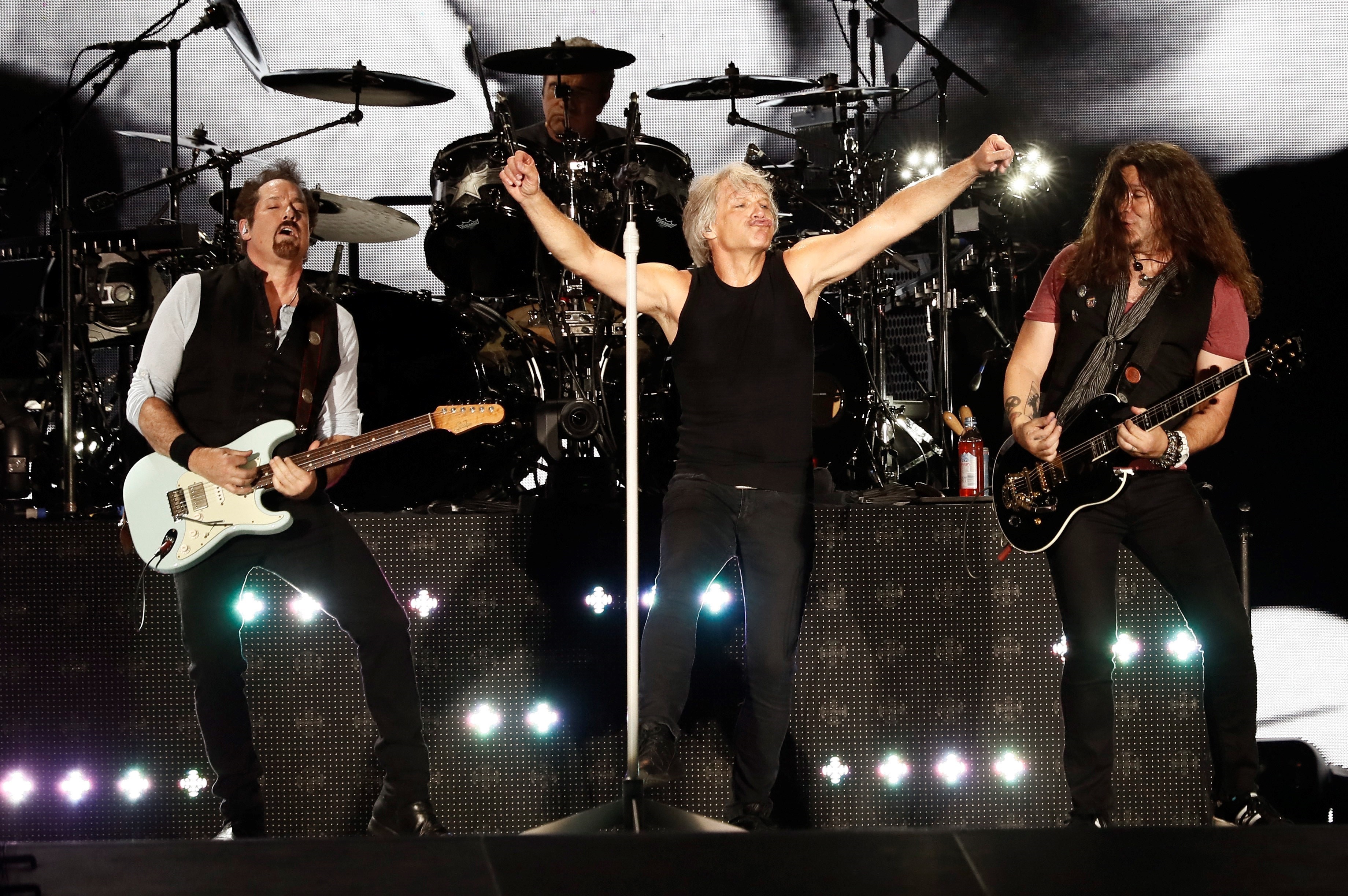 Bon Jovi en foto de archivo durante un concierto en Madrid, España.   (Foto Prensa Libre: EFE)