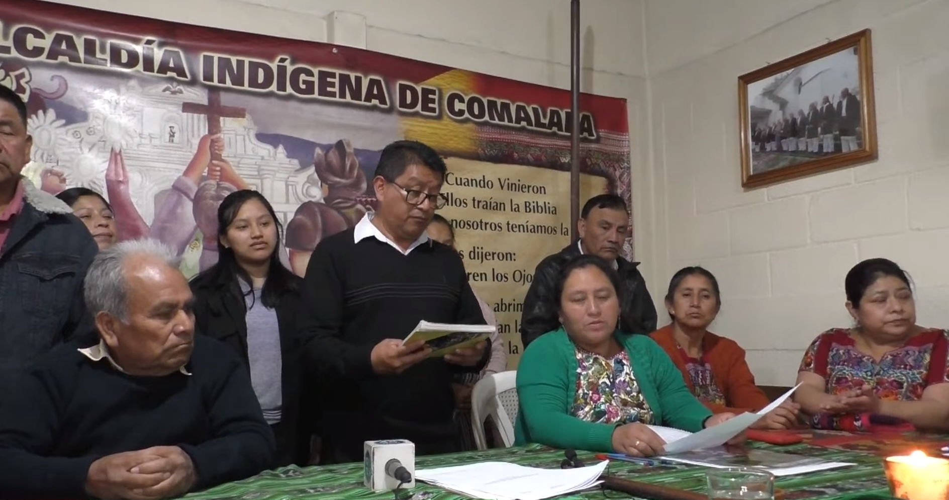 Autoridades de San Juan Comalapa señalaron que se unen al llamado de los demás pueblos. (Foto Prensa Libre: Captura de pantalla)