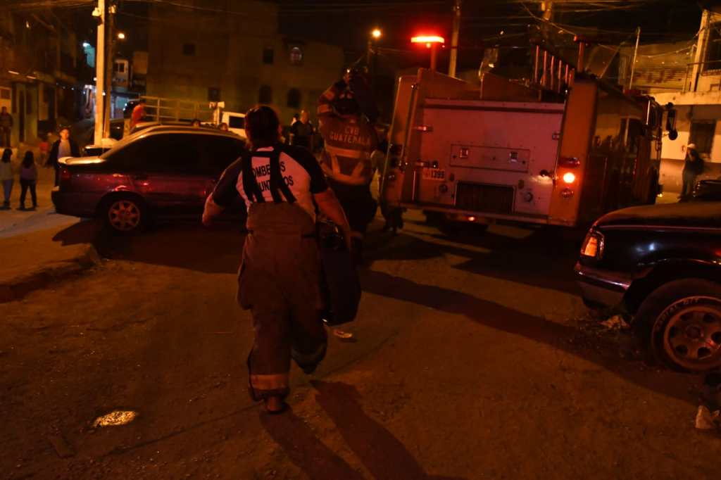 Incendio forestal en la zona 7