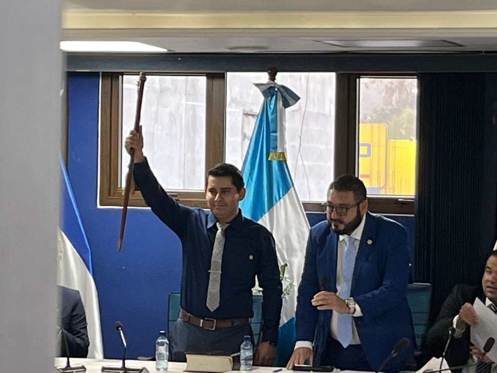 Mynor Zurita nuevo alcalde de Villa Nueva