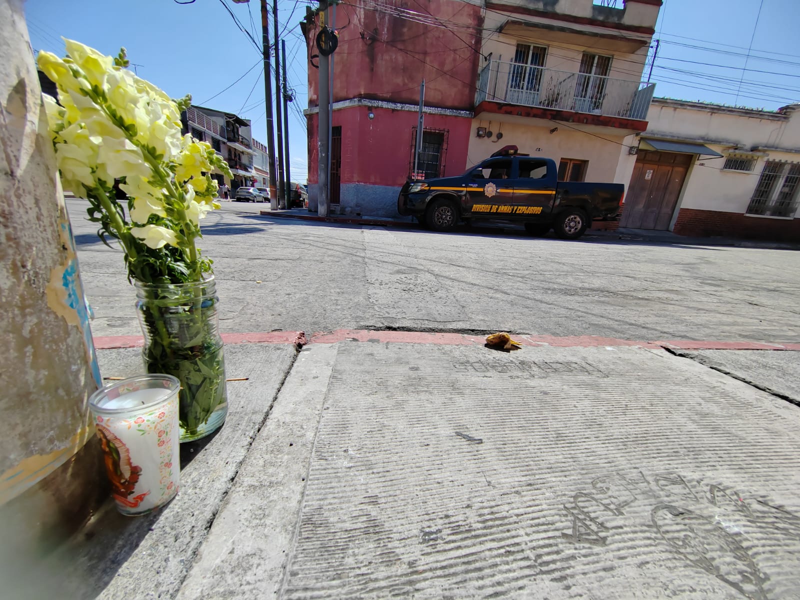 El trabajador de una empresa embotelladora, Mynor René Alvizurez, fue asesinado por presuntos extorsionistas en la 15 avenida y 18 calle, zona 1, el pasado 24 de enero. (Foto Prensa Libre: Raúl Barreno Castilli), 