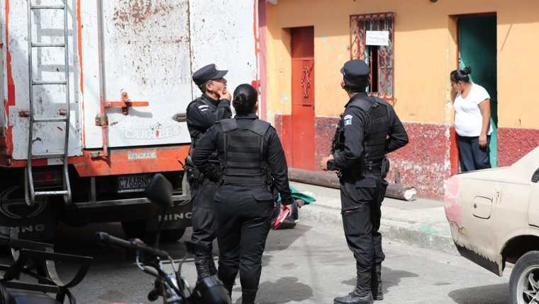 Muchos repartidor de diversos productos han muertos baleados por extorsionistas vinculados con pandillas Barrio 18 y la Mara Salvatrucha de 2019 a 2023. (Foto Prensa Libre: Hemeroteca PL)