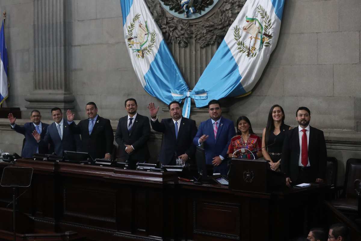 La nueva junta directiva del Congreso de la República jue juramentada este viernes 19 de enero.