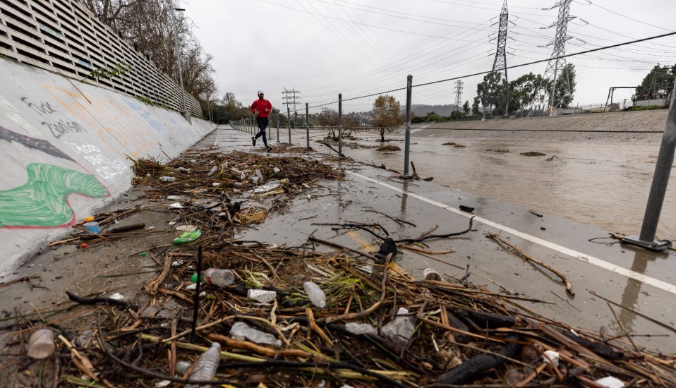 Las lluvias han causado estragos en California. (Foto Prensa Libre: EFE)