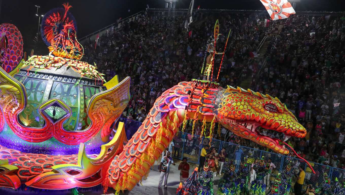 Los organizadores del Carnaval de Río de Janeiro esperaban más de 600 mil personas para el recital de cierre. (Fotografía Prensa Libre: EFE)