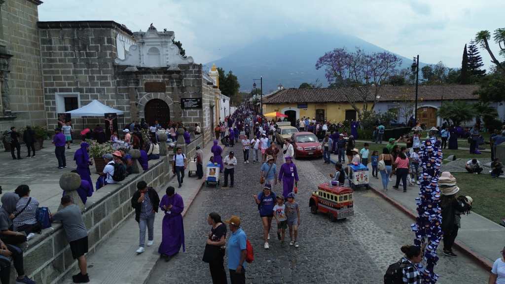 Así se vivieron las procesiones del primer domingo de Cuaresma 2024 en Antigua y la capital