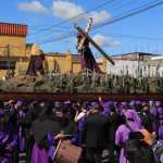 Varias procesiones recorrerán la capital durante la Cuaresma y Semana Santa 2024. (Foto Prensa Libre: Hemeroteca PL) 