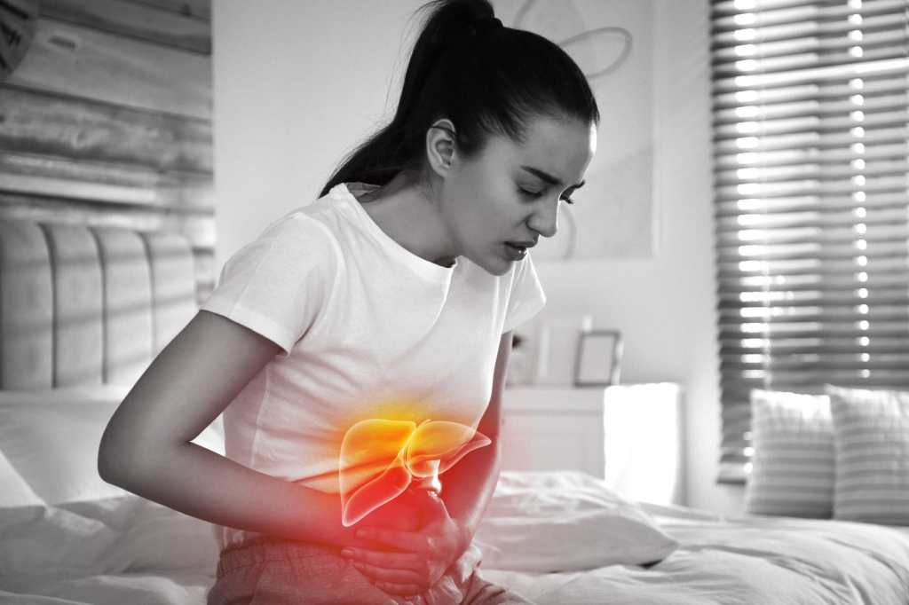 Cirrosis: la enfermedad silenciosa que no solo causa el alcohol