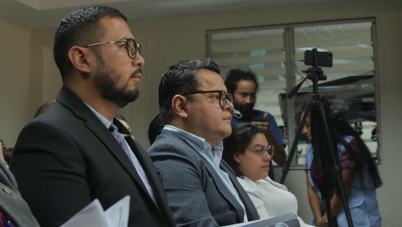 Ocho sindicados en el caso Toma Usac: Botín Político acudieron a la audiencia de primera declaración en el Juzgado Décimo Penal. (Foto Prensa Byron Baiza)