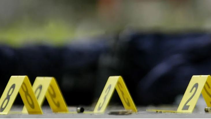 El autor de los disparos que mataron a dos policías y a un socorrista no ha sido identificado por las autoridades. (Foto Prensa Libre: Hemeroteca PL)