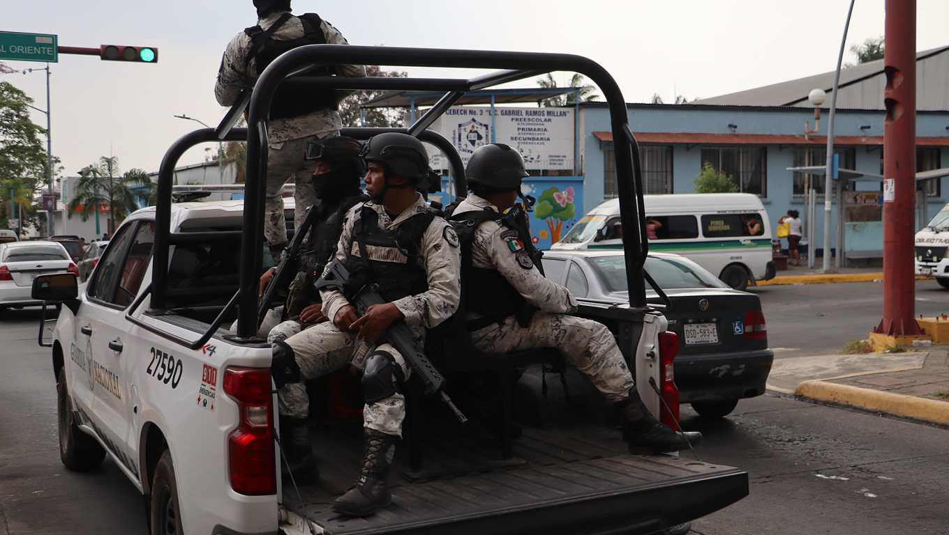 Personal de la Guardia Nacional (GN) realiza patrullajes de vigilancia el 3 de marzo de 2024 en el municipio de Tapachula, en el estado de Chiapas,  México. (Foto Prensa Libre: EFE)
