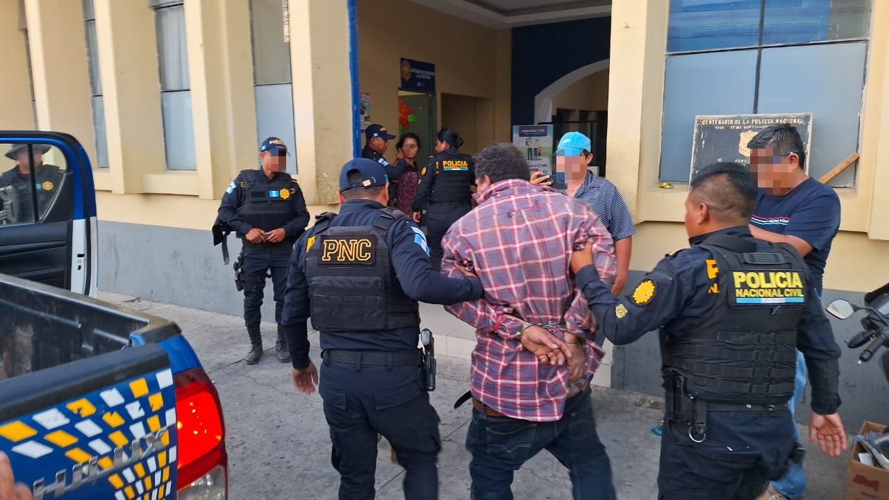 Capturan a presuntos responsables de la muerte de jefe policial