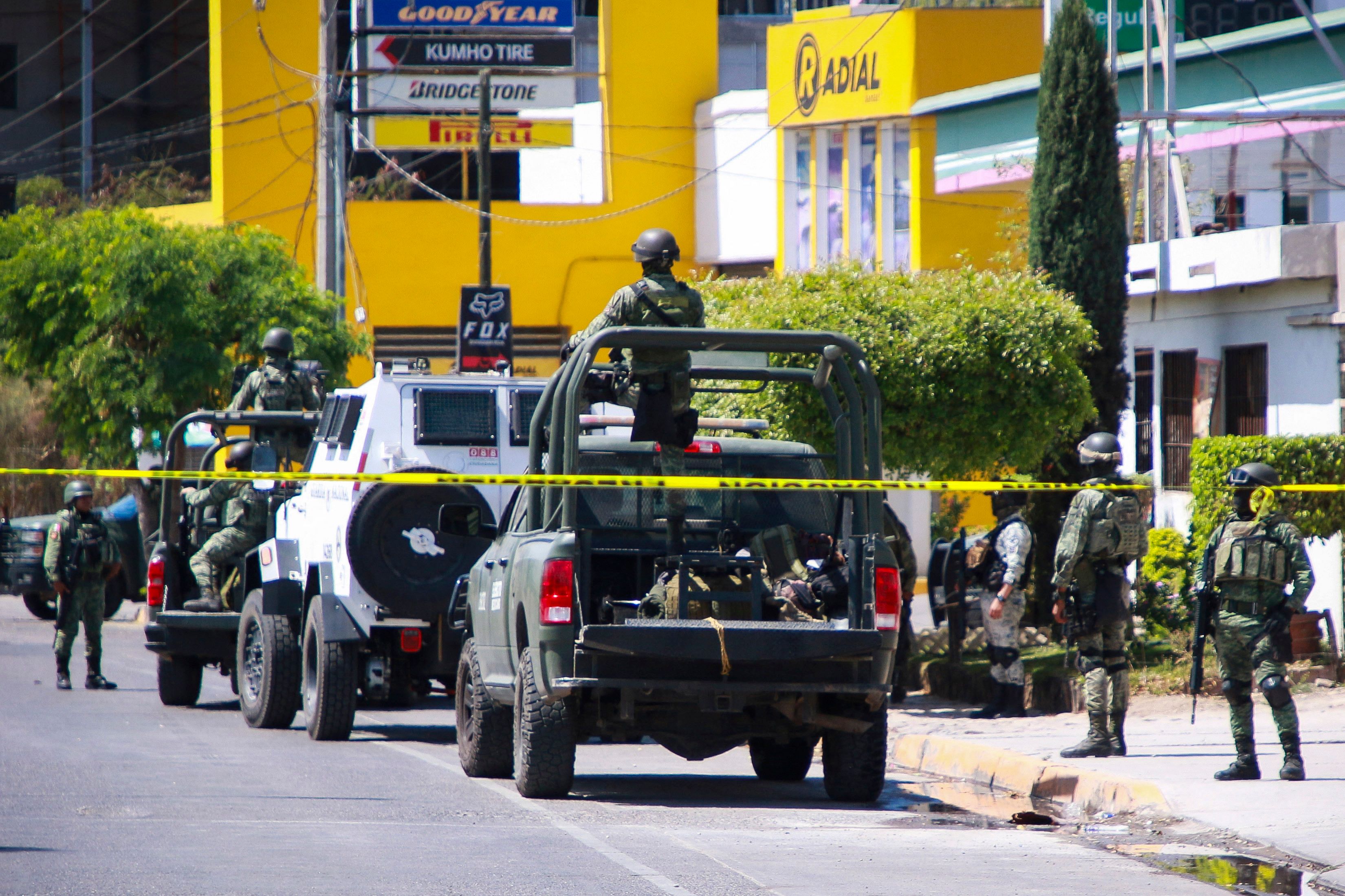 Hombres armados asesinaron la tarde del jueves a "Cheyo" Ántrax, quien era sobrino de Ismael "Mayo" Zambada, uno de los líderes del Cartel se Sinaloa. Imagen ilustrativa. (Foto Prensa Libre: AFP)