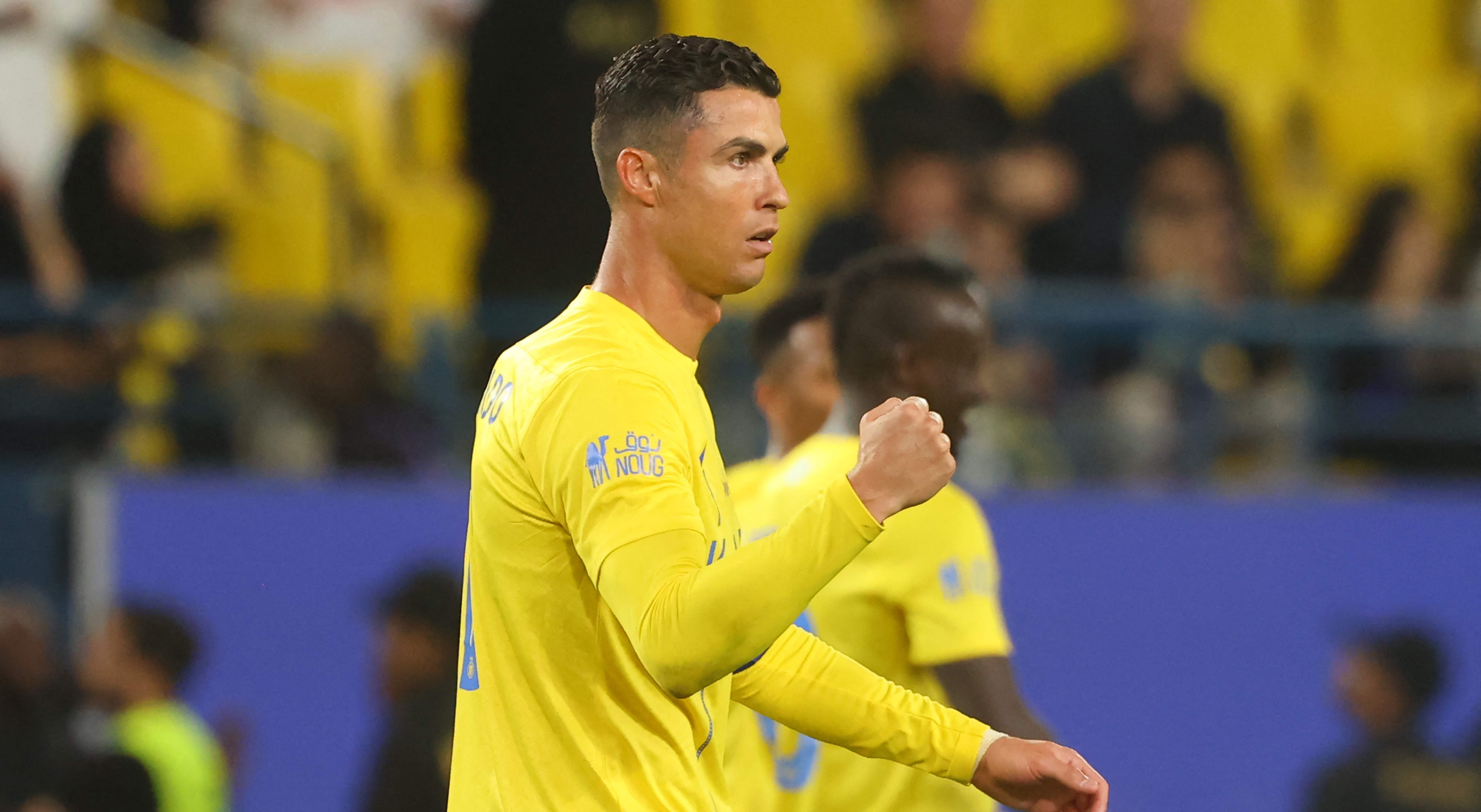 El delantero portugués Cristiano Ronaldo celebra tras anotar en la Saudi Pro League ante el Al-Tai.