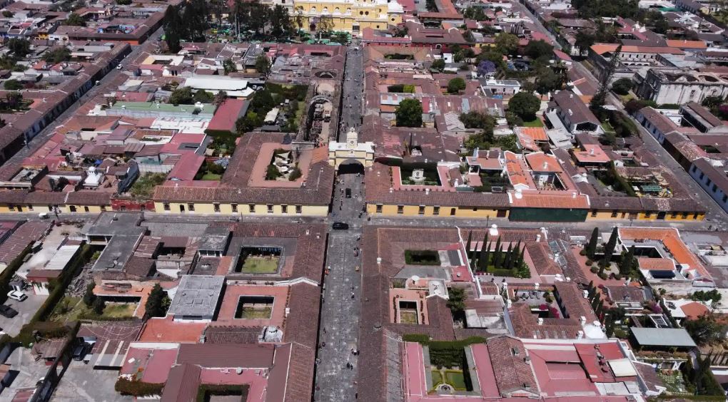 Antigua Guatemala perímetro peatonal Semana Santa 2024