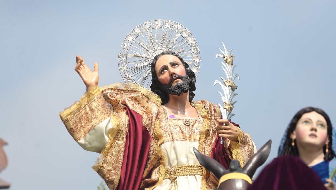La tradicional procesión de Jesús de las Palmas, de la Rectoría San Miguel Capuchinas, inaugura la Semana Santa en Guatemala. Fotografía Prensa Libre: Erick Avila



