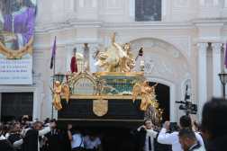Procesión Jesus de la buena muerte hace su egreso para recorrer las calles y avenidas de la Ciudad Capital de Guatemala


Foto: Oscar Vásquez Mijangos
03/03/2024