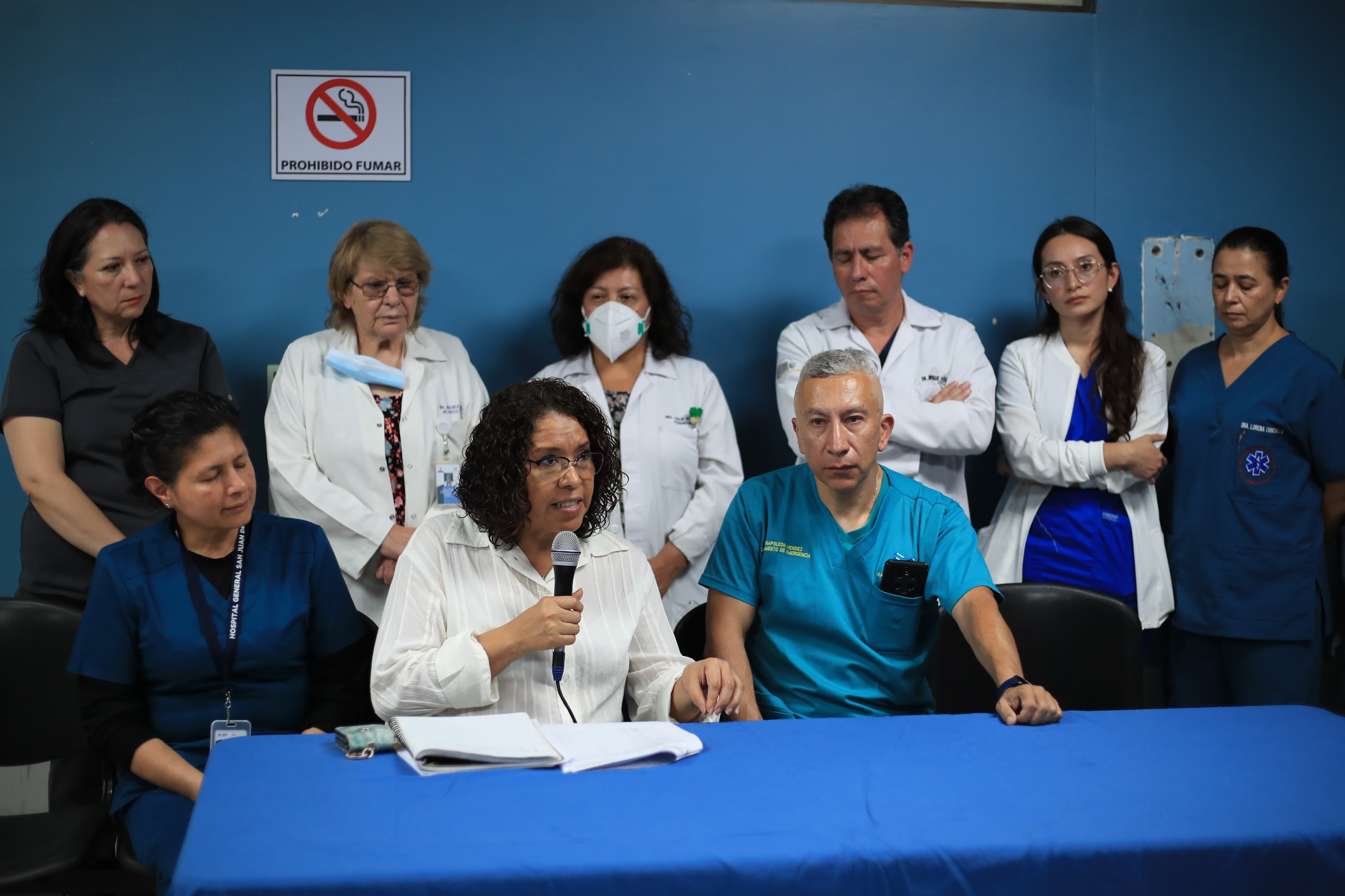 Hospital General se queda sin insumos y pacientes deben pagar los materiales y medicamentos