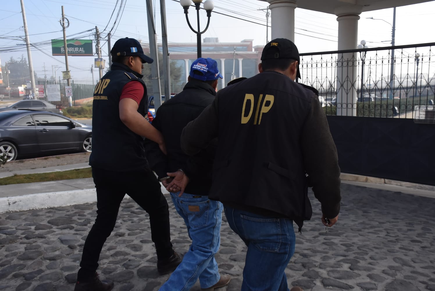 Domingo "N" de 54 años fue capturado en Xela por supuesto abuso sexual contra una niña del 2021 al 2023. (Foto Prensa Libre: PNC)
