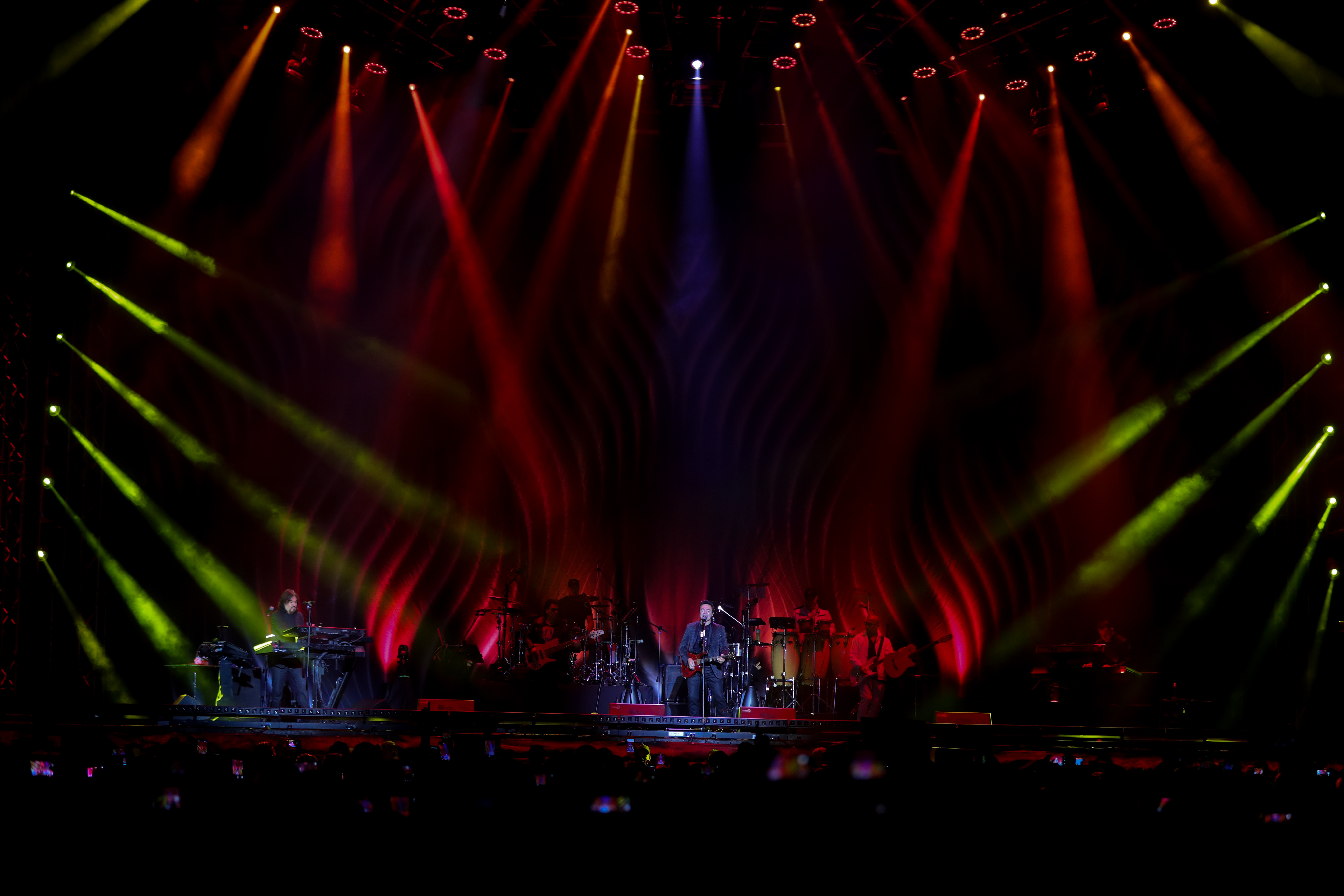 Los Temerarios se despiden de Guatemala con un concierto marcado por la nostalgia, recuerdos y lleno total