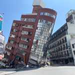 Un edificio casi por desplomarse después de un terremoto de magnitud 7,4 en Hualien, Taiwán, el 03 de abril de 2024. (EFE/ The Central News Agency)