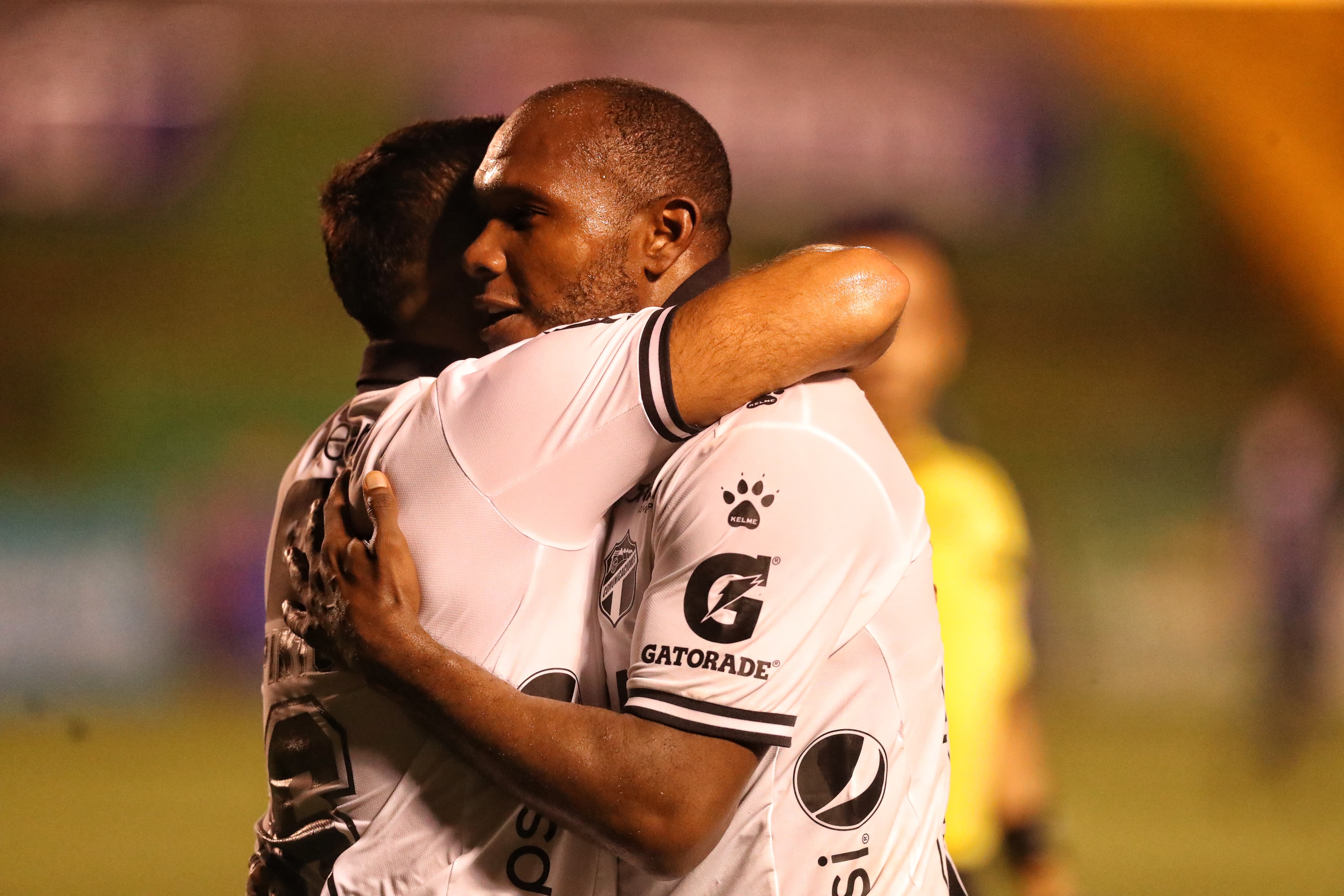 El ecuatoriano celebró su primer gol en la fase final del Clausura 2024.