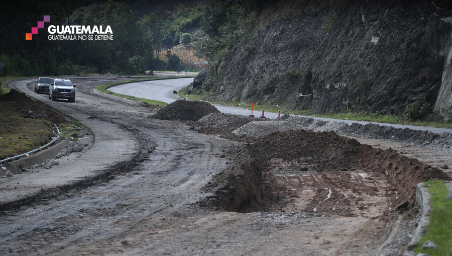 Las carreteras del país necesitan atención inmediata y que su mantenimiento sea por medio de un modelo de inversión ideal. (Foto Prensa Libre: Carlos Hernández)
