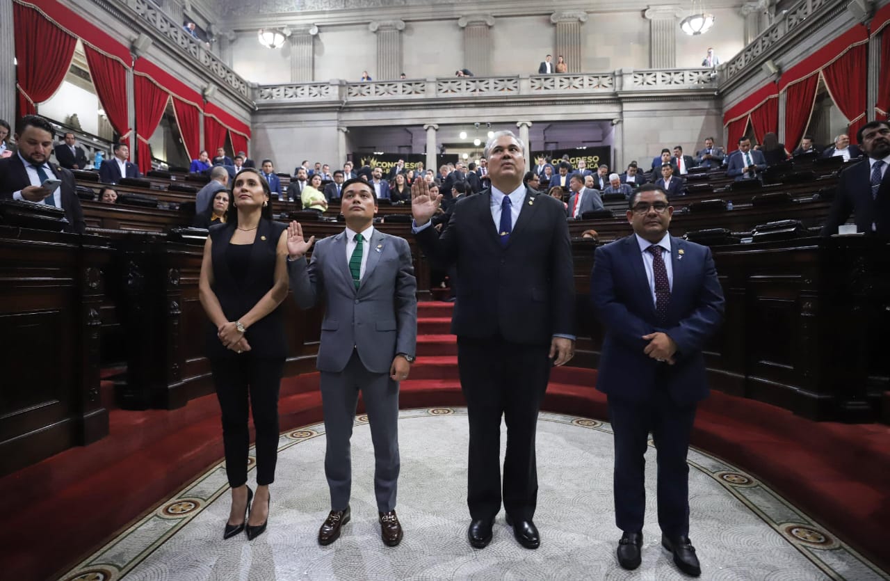 ¿Quién es el nuevo representante titular del Congreso ante la Junta Monetaria?